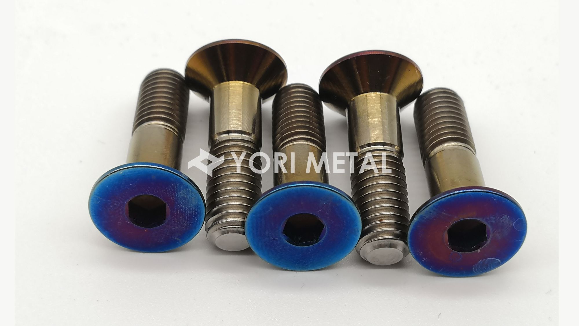 Titanium & titanium alloy screw