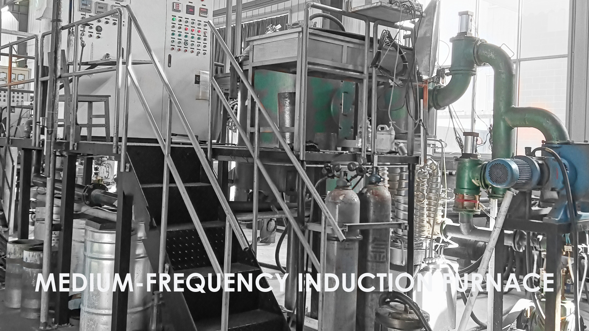 medium-frequency induction furnace